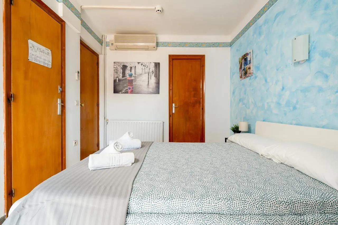 פלטחה ד'ארו Hostal La Marina מלון פלטחה ד'ארו